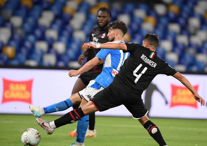 那不勒斯战绩低迷,意甲竞争加剧 那不勒斯战绩低迷,意甲竞争加剧