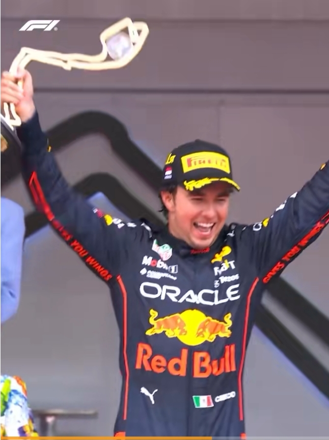 红牛车队横扫雷诺车队,佩雷兹刷新纪录 红牛车队横扫雷诺车队,佩雷兹刷新纪录