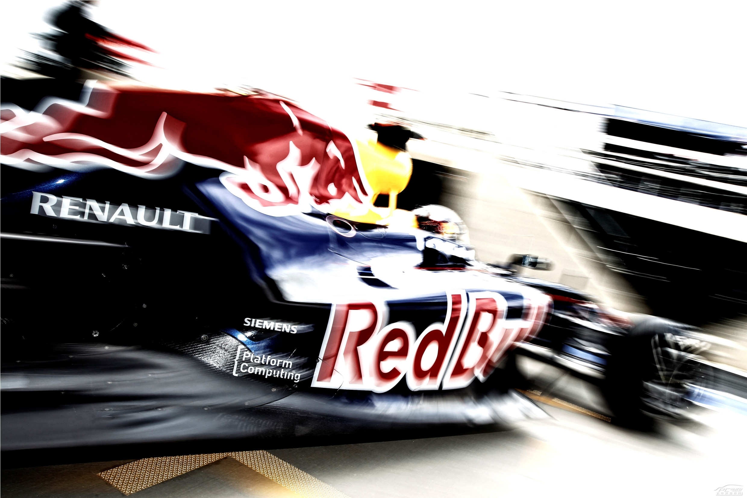 雷诺车队翻盘索伯车队，汉密尔顿状态火热