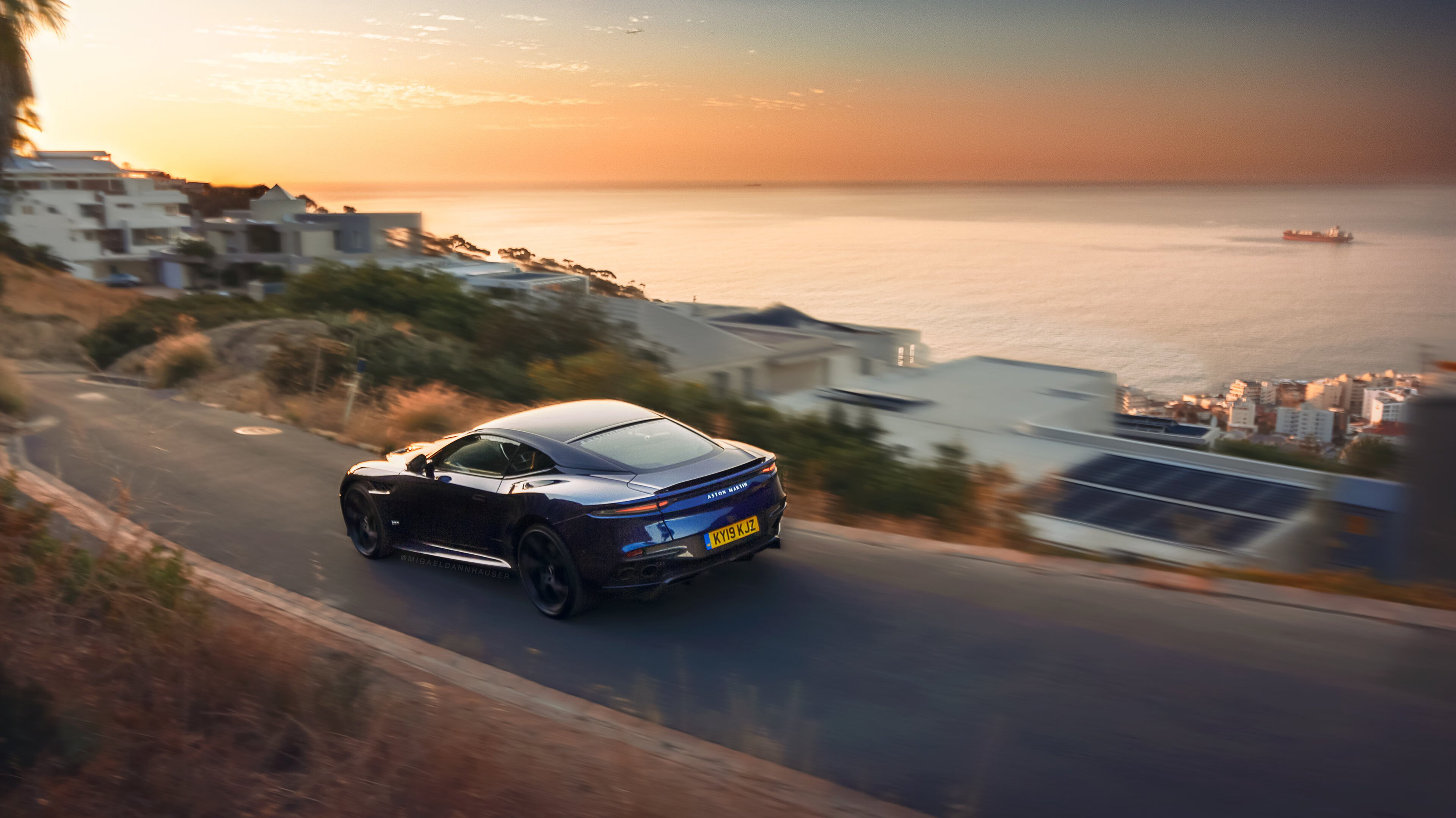 速度风暴与绝境反击,体育世界中的极致博弈