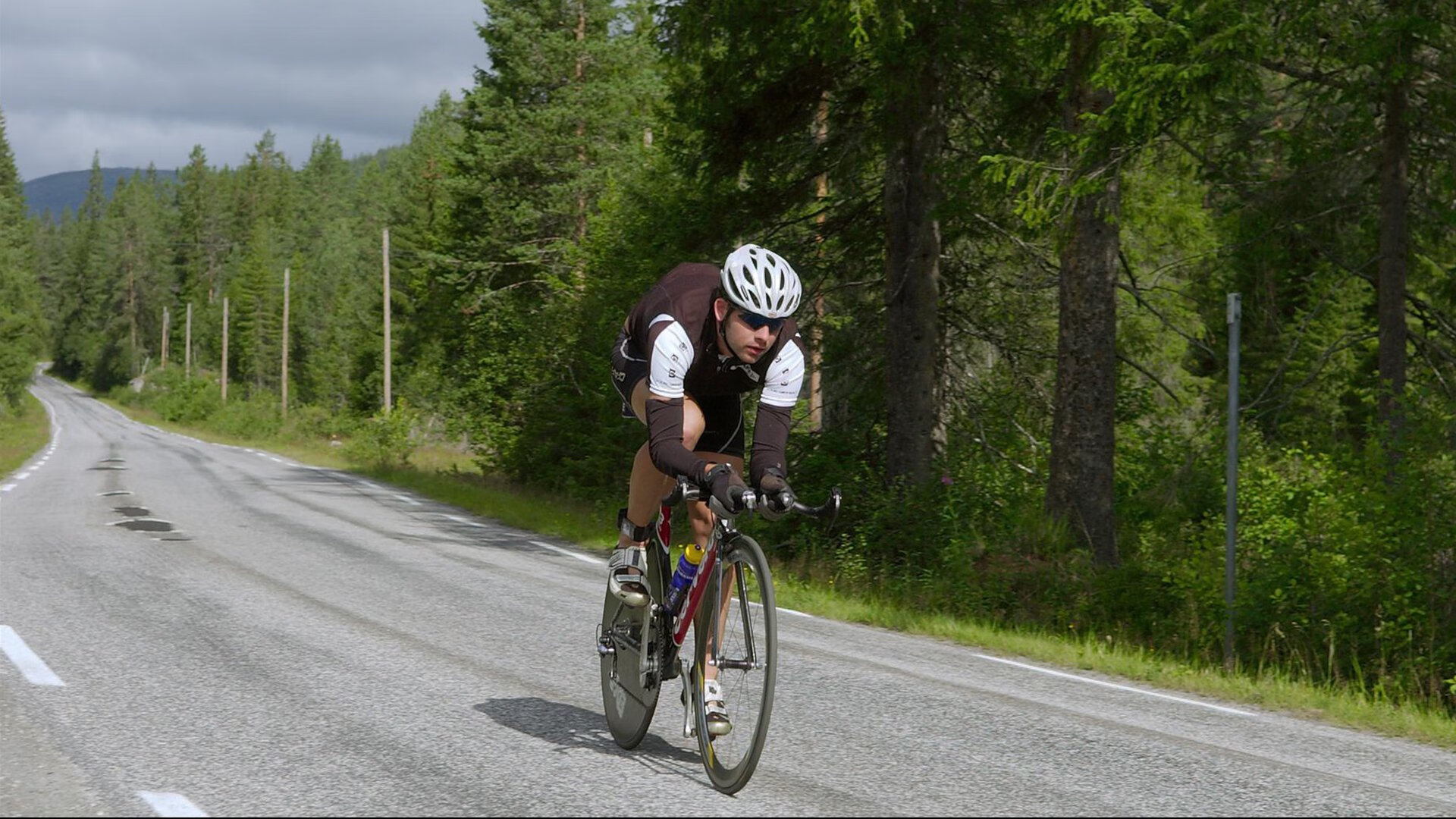 天使之翼与雄鸡利爪,迪马利亚的冠军淬炼与雷恩的战术击溃