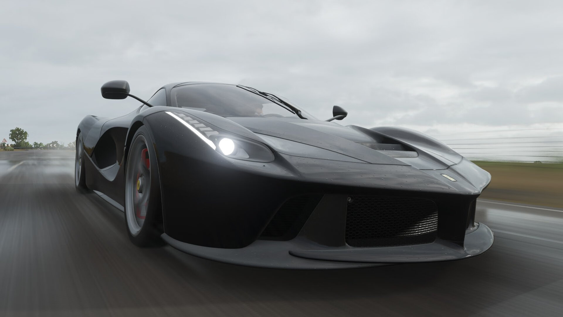 开季宣言，赛道轰鸣与球场逆袭的双重奏